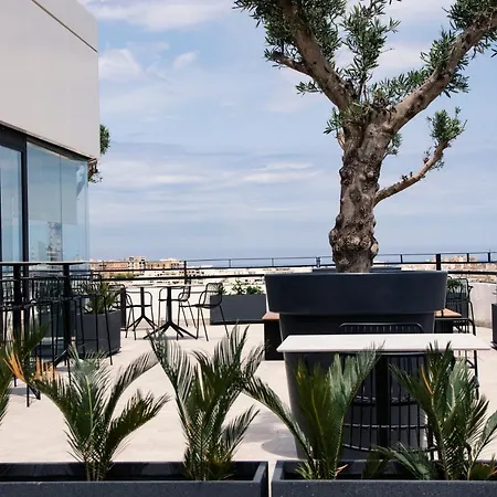 Park Heights By The Warren Collection מסידה